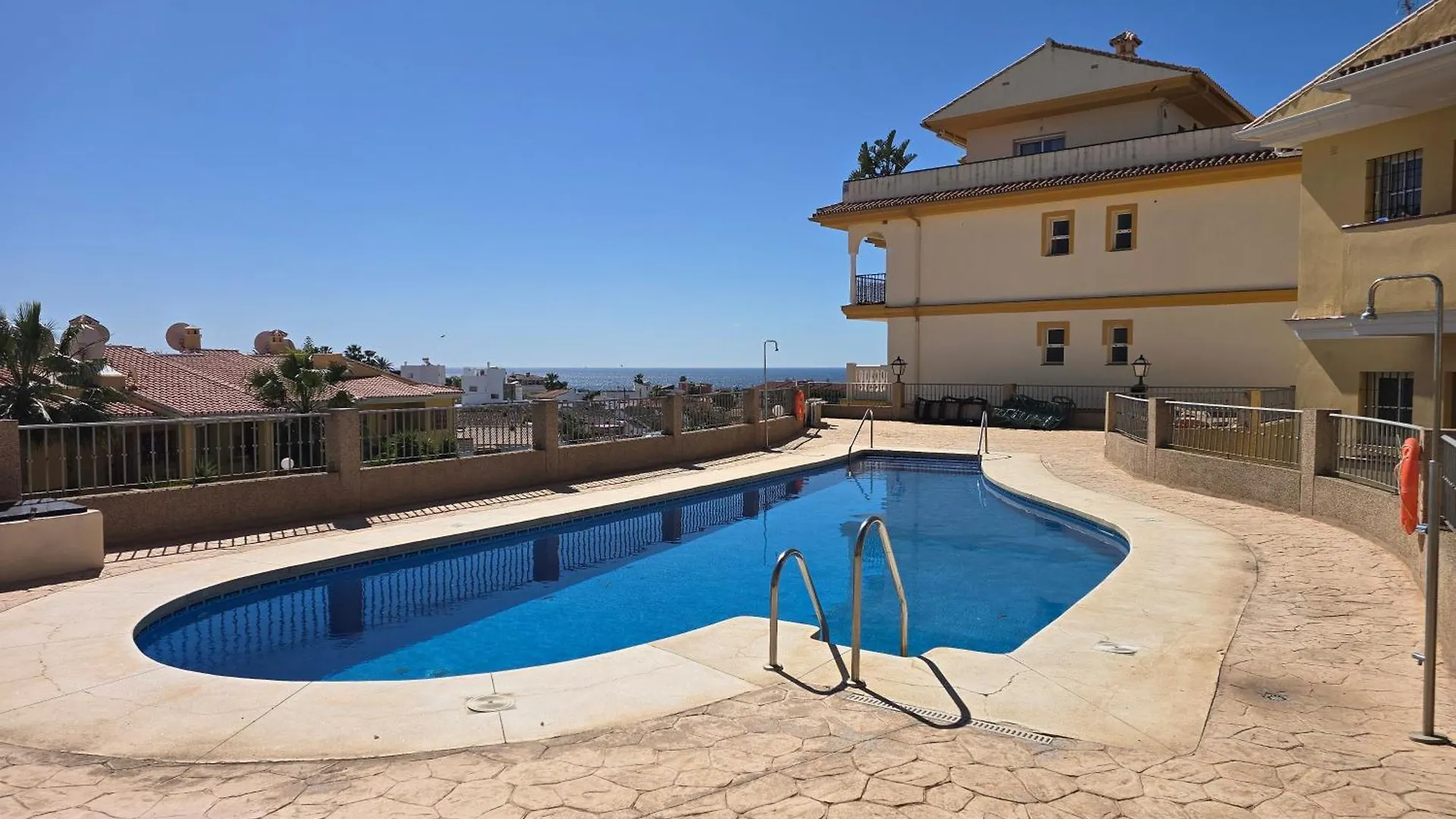 Lighthouse Beach Apartment MIJAS COSTA Espanha