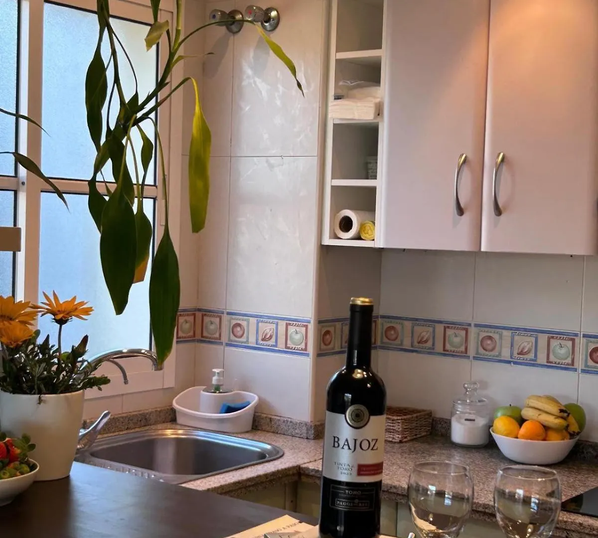 Lighthouse Beach Apartment MIJAS COSTA 0*,  España